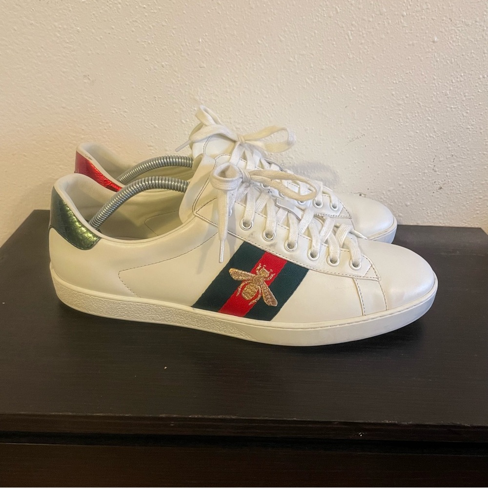 Gucci New Ace Bee Embroidered Sneakers